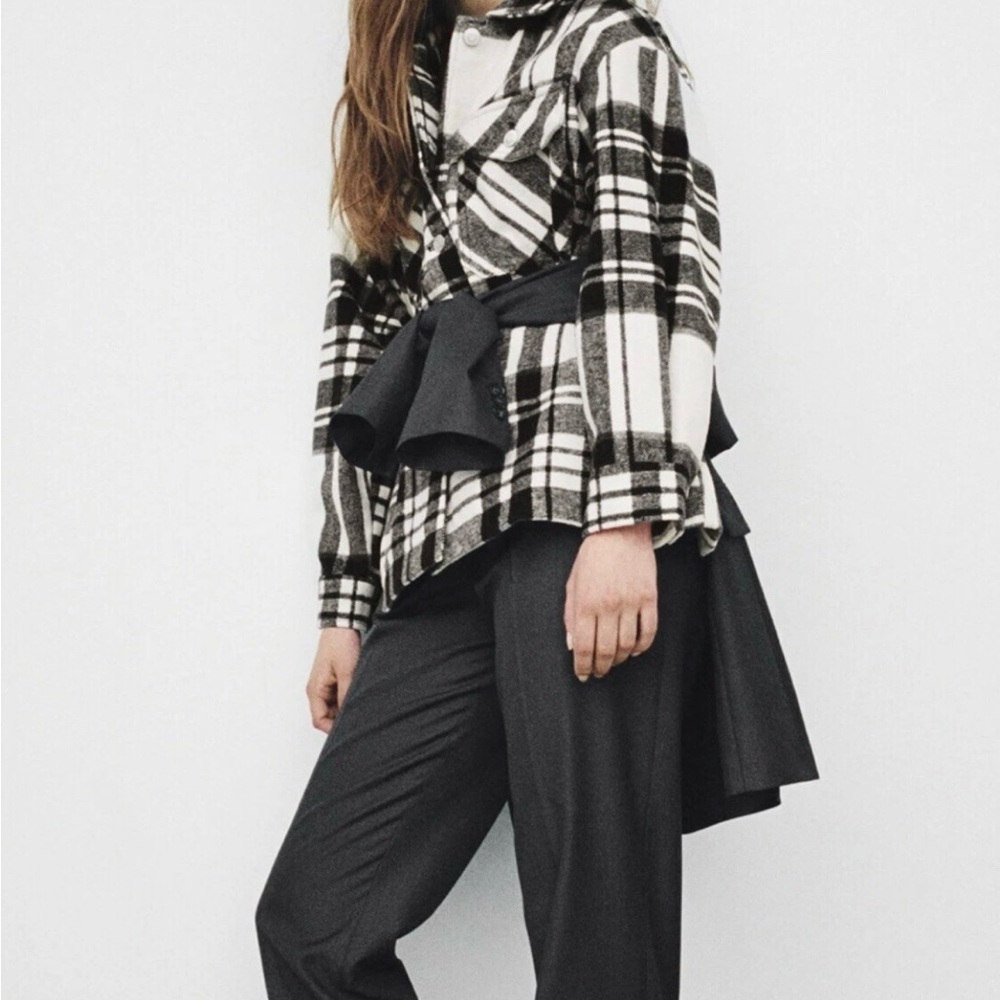 Zara Black and White Plaid Shirt Jacket - Picture 2 of 3